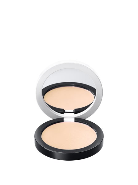 Und Gretel WOLKEN SPF 50+ Compact Powder Light 01