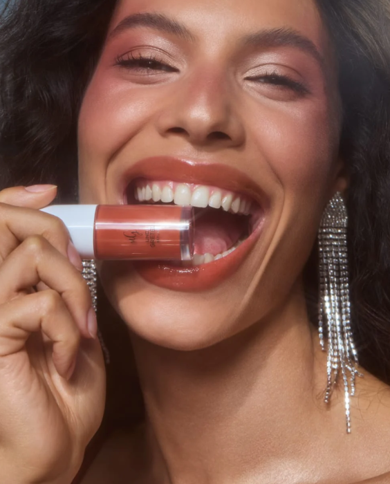 Und Gretel GLIZ Lip Oil - Huuli&ouml;ljy Studio 54 03